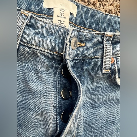 H&M Women's  Jeans Size US 6 Blue (0639) - Picture 10 of 12